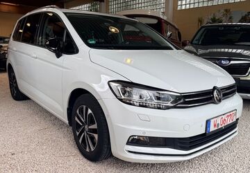 VW Touran 43.000 km 22.999 &euro; Wuppertal 42115