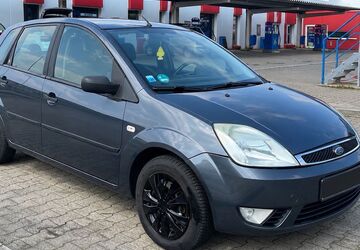 Ford Fiesta 193.000 km 2.469 &euro; Wuppertal 42329