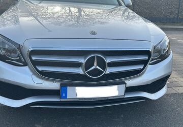 Mercedes-Benz E 220 153.890 km 14.950 &euro; Wuppertal 42115