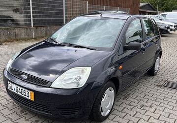 Ford Fiesta 153.300 km 1.899 &euro; Burscheid 51399