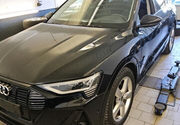 Audi e-tron 69.997 km 33.230 &euro; Hagen 58091
