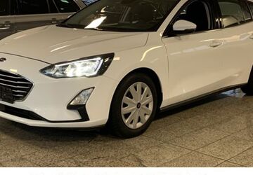 Ford Focus 81.800 km 12.485 &euro; Wuppertal 42329
