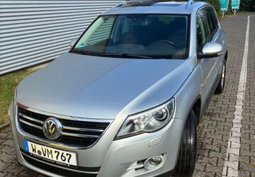 VW Tiguan 141.000 km 6.990 &euro; Wuppertal 42117