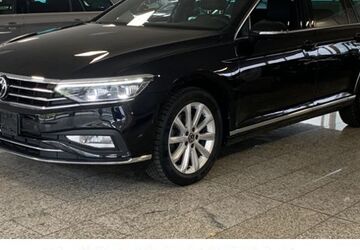 VW Passat Variant 25.000 km 30.785 &euro; Wuppertal 42329