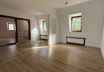 Wohnung Bochum - 5 Zimmer, 110 m&sup2;, 990&euro; | Angebot:27345239