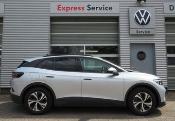 VW ID.4 2.150 km 33.990 &euro; Essen 45307