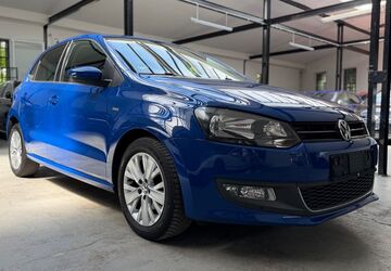 VW Polo 140.800 km 4.870 &euro; Velbert 42551
