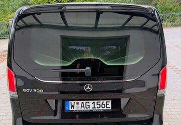 Mercedes-Benz EQV 12.000 km 86.550 &euro; Wuppertal & 12621 Berlin 42111