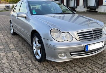 Mercedes-Benz C 200 433.000 km 2.500 &euro; Wuppertal 42119