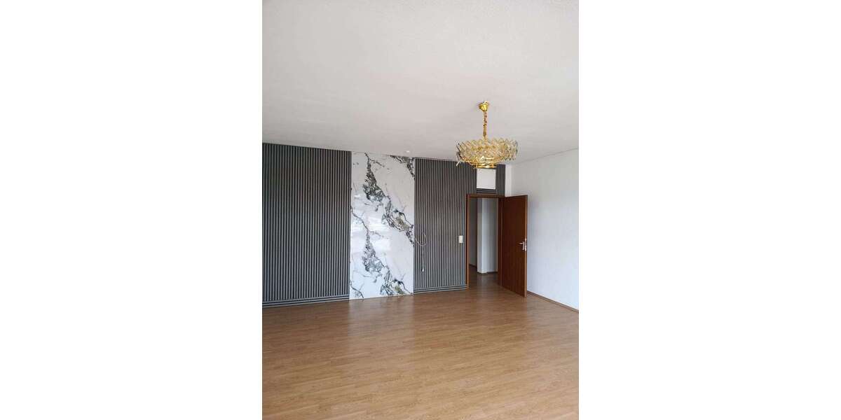 Etagenwohnung Wuppertal Heckinghausen - 2 Zimmer, 82 m&sup2;, 555&euro; | Angebot:27075709
