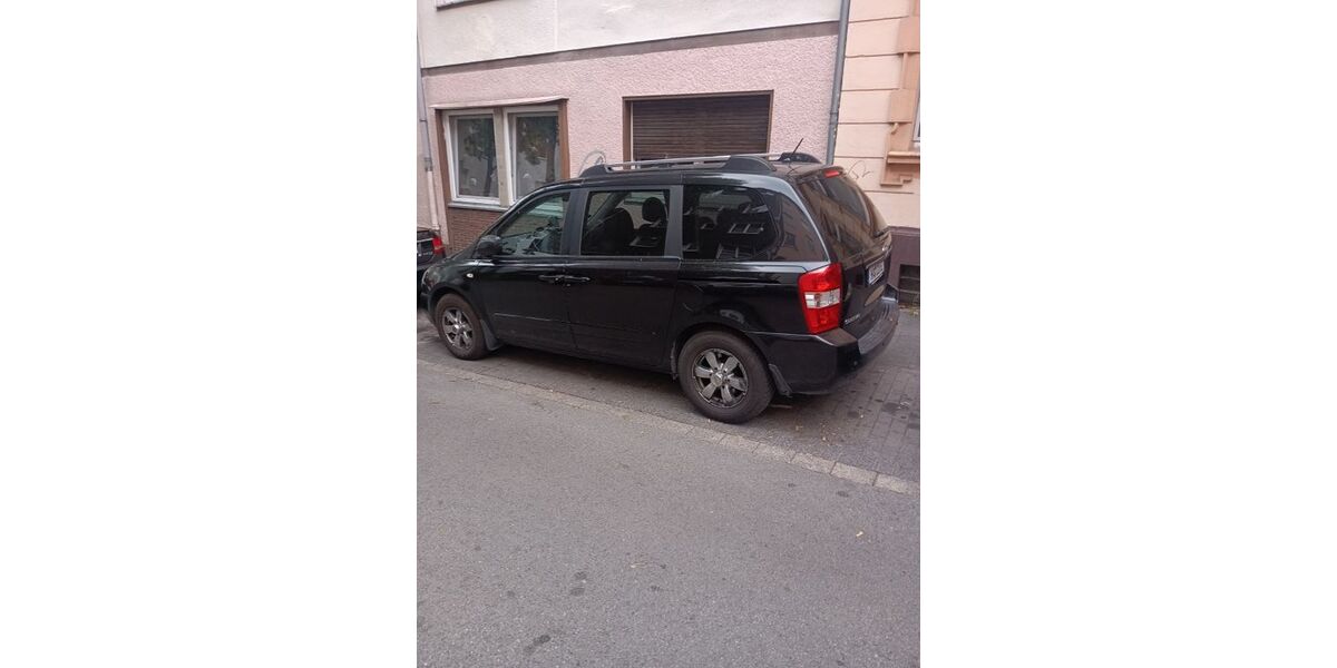 Kia Carnival 181.000 km 4.990 &euro; Hagen 58089