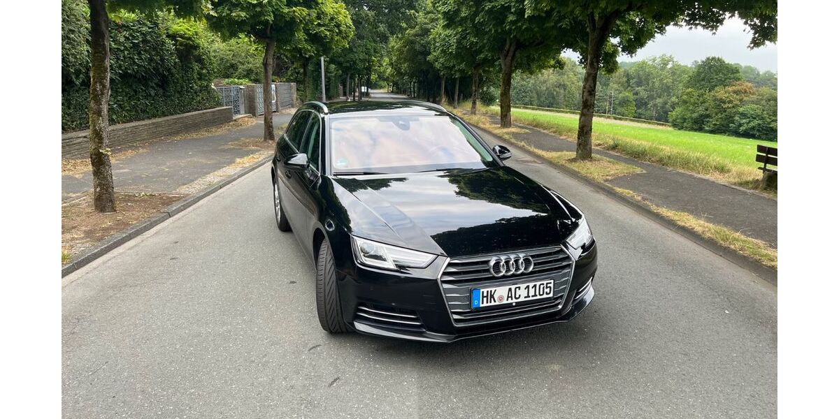 Audi A4 222.542 km 10.990 &euro; Wuppertal 42369