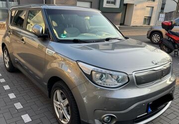 Kia Soul 31.200 km 10.200 &euro; Solingen 42697