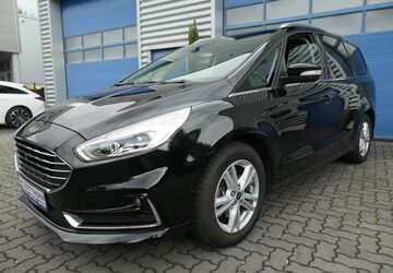 Ford Galaxy 121.041 km 19.850 &euro; Monheim 40789