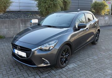 Mazda 2 75.000 km 11.200 &euro; Wuppertal 42109