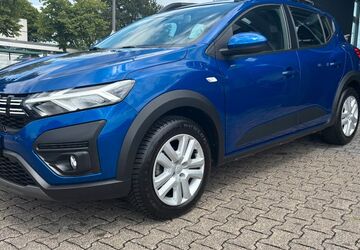 Dacia Sandero 11.400 km 13.990 &euro; Remscheid 42855