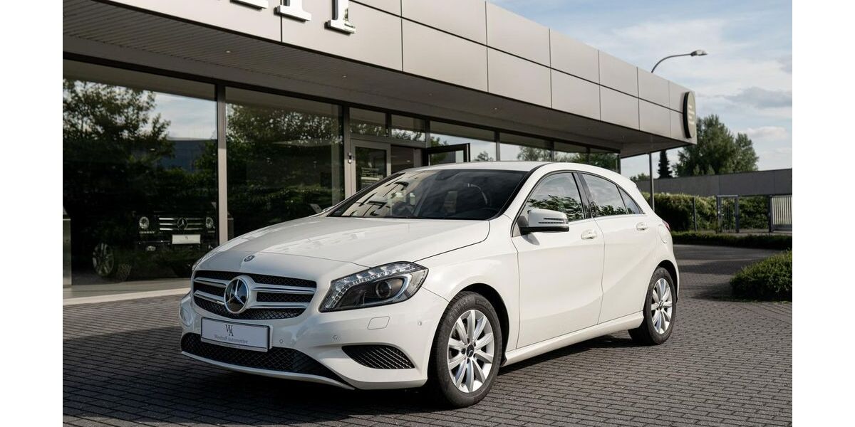 Mercedes-Benz A 180 80.184 km 11.900 &euro; Wuppertal 42327