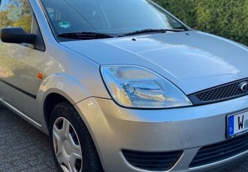 Ford Fiesta 73.886 km 2.000 &euro; Wuppertal 42389
