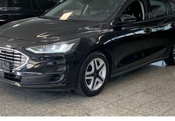 Ford Focus 64.900 km 13.985 &euro; Wuppertal 42329