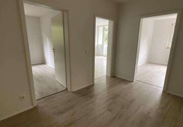 Wohnung Velbert Velbert-Mitte - 2 Zimmer, 63 m&sup2;, 479&euro; | Angebot:27352311