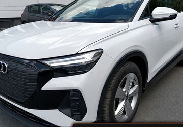Audi Q4 e-tron 6.670 km 39.999 &euro; Wuppertal 42281