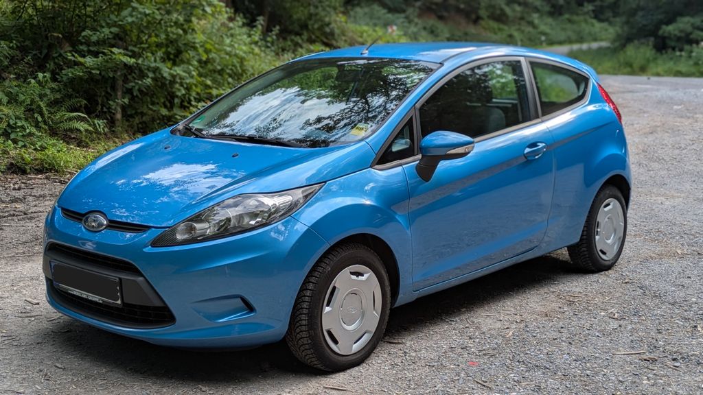 Ford Fiesta 177.060 km 2.750 &euro; Remscheid 42855