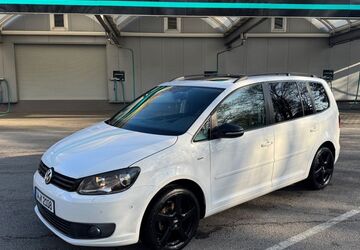 VW Touran 150.000 km 7.800 &euro; Wuppertal 42289