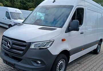 Mercedes-Benz Sprinter 109.800 km 31.990 &euro; Remscheid 42853