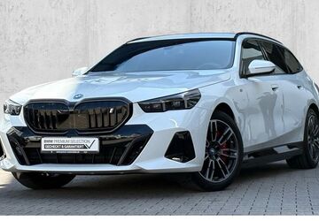 BMW i5 16.603 km 59.290 &euro; Wuppertal 42117