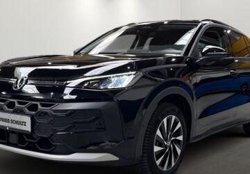 VW T-Roc 8.195 km 26.950 &euro; Wuppertal 42109