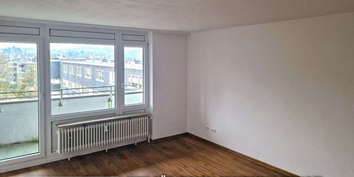 Etagenwohnung Remscheid Lennep - 3 Zimmer, 78 m&sup2;, 430&euro; | Angebot:26660024