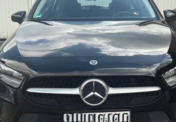 Mercedes-Benz A 180 56.100 km 16.600 &euro; Wuppertal 42287