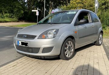 Ford Fiesta 53.000 km 2.899 &euro; Wuppertal 42109