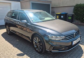 VW Passat Variant 73.500 km 19.700 &euro; Wuppertal 42109