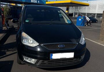 Ford Galaxy 272.900 km 4.500 &euro; Bochum 44799