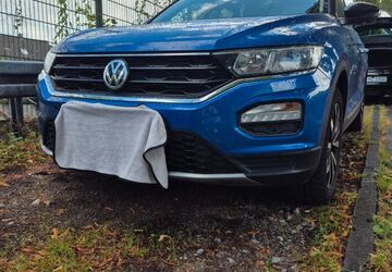 VW T-Roc 94.000 km 13.900 &euro; Wuppertal 42283