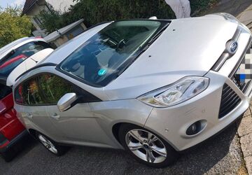 Ford Focus 218.000 km 3.500 &euro; Wuppertal 42329