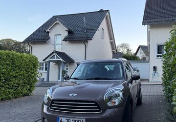 Mini Countryman D (Cooper) 138.742 km 9.500 &euro; Wuppertal 42109
