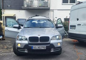 BMW X5 231.000 km 6.490 &euro; Wuppertal 42285