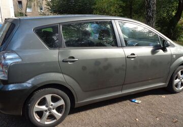 Toyota Corolla Verso 322.000 km 3.500 &euro; Düsseldorf 40211
