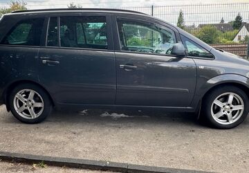 Opel Zafira 182.000 km 5.000 &euro; Düsseldorf 40227