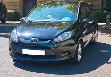 Ford Fiesta 245.000 km 2.200 &euro; Wuppertal 42119